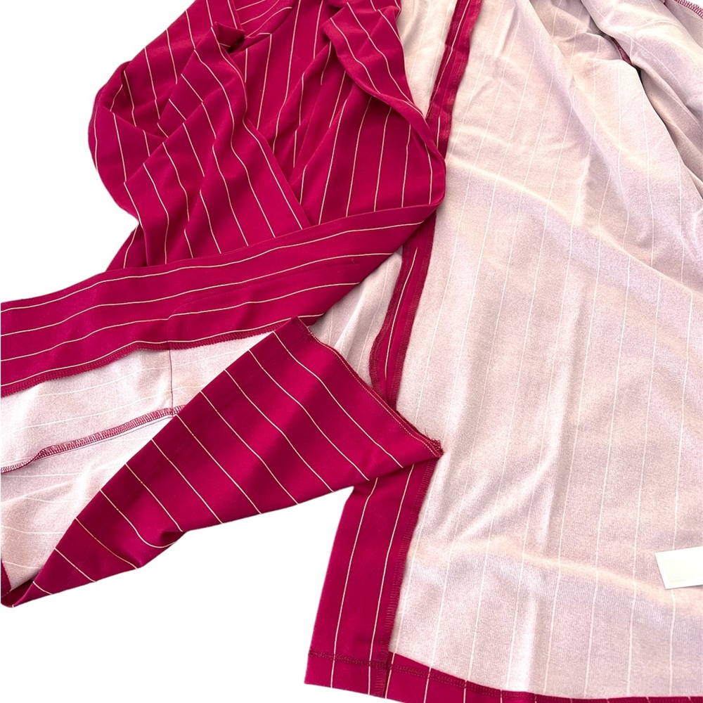 LuLaRoe Gwen Blazer - Picture 4 of 4